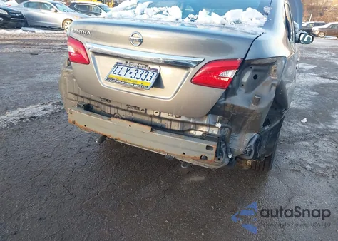 2017 Nissan Sentra S z USA, uszkodzony, nr VIN 3N1AB7AP8HY214449